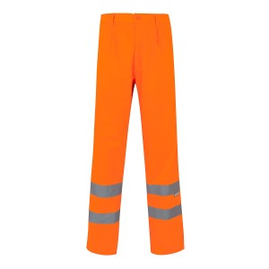 Pantalón av
