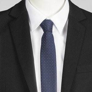 Corbata sin nudo de pala estrecha puntos