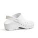 Zueco perforado blanco